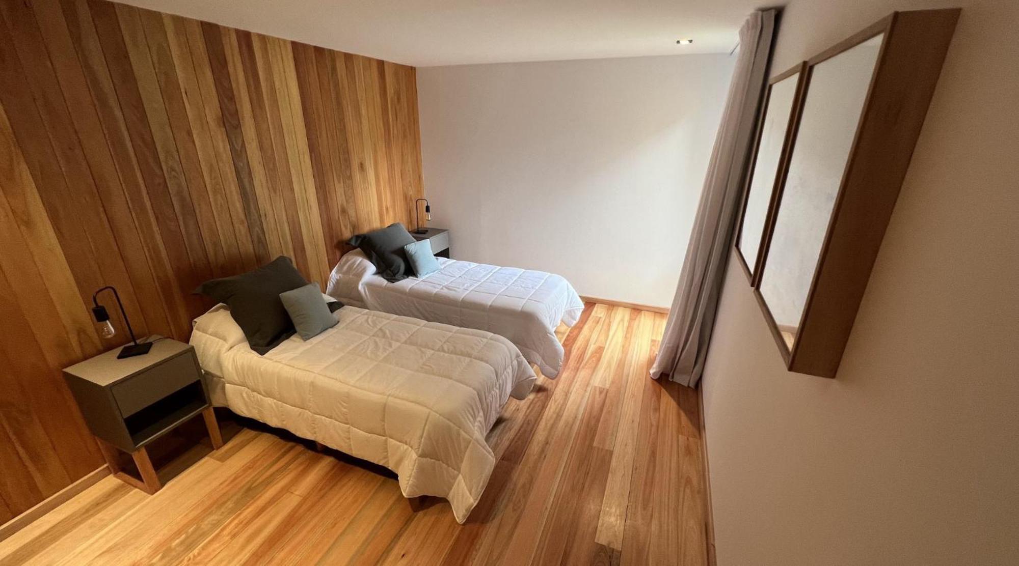 Casa Pancha I Casa En Chapa Barrio Privado San Benito 4px - Hola Sur Сasa de vacaciones *